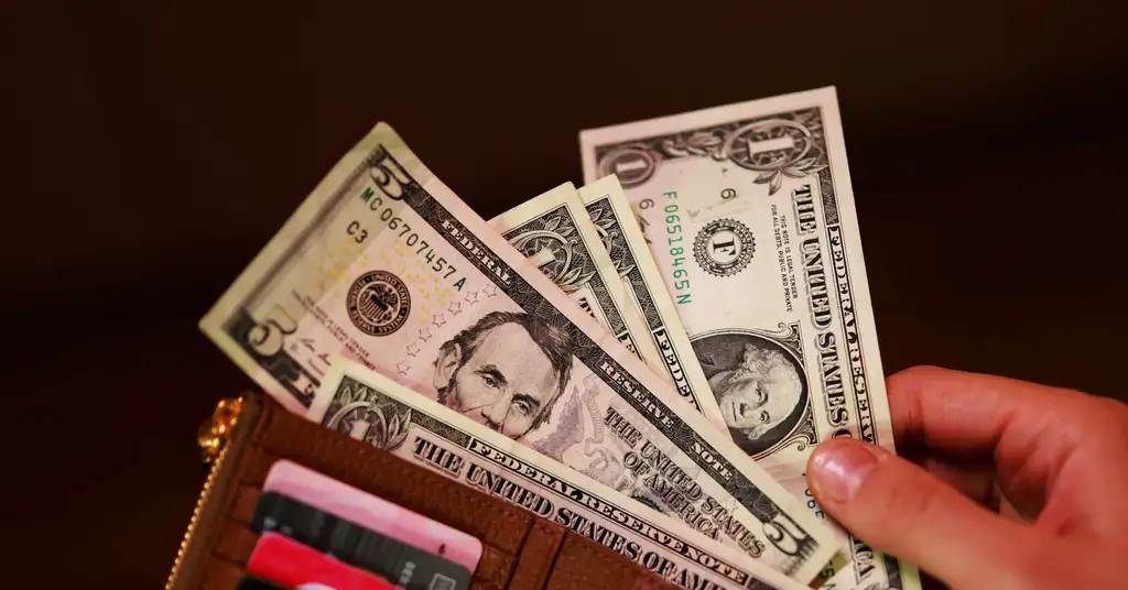 Rising Interest Rates Impact E-Commerce Seller Financing Costs | Working Capital Crisis for 2025