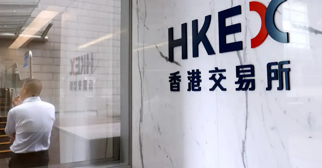 Hong Kong IPO Boom Unlocks HK$388B Capital | Cross-Border Seller Financing Surge